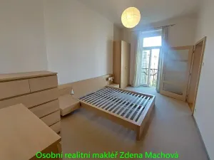 Pronájem bytu 2+kk, Praha - Vinohrady, U Kanálky, 45 m2