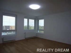 Pronájem bytu 3+kk, Praha - Střížkov, Makedonská, 108 m2