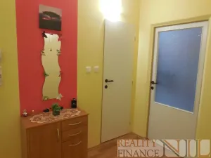 Prodej bytu 2+1, Plzeň, Komenského, 59 m2