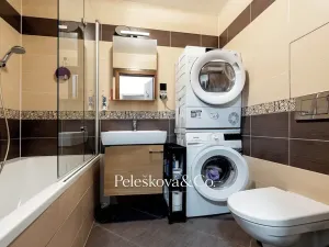 Pronájem bytu 2+kk, Praha - Suchdol, Májová, 45 m2