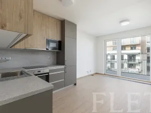 Pronájem bytu 2+kk, Praha - Řeporyje, Haenkeho, 47 m2