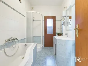 Prodej ubytování, Hrochův Týnec, 356 m2