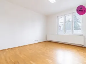 Pronájem ordinace, Ostrava, Ocelářská, 300 m2