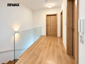 Pronájem rodinného domu, Praha, Sukovská, 120 m2