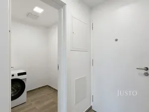 Pronájem bytu 2+kk, Praha - Krč, V jehličí, 53 m2