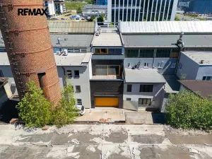 Prodej vícegeneračního domu, Praha - Vysočany, Moravcových, 228 m2