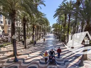 Prodej bytu 3+kk, Torrevieja, Španělsko, 65 m2