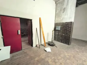 Pronájem obchodního prostoru, Ústí nad Labem, Masarykova, 423 m2