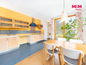 Prodej rodinného domu, Praha - Dejvice, V Šáreckém údolí, 230 m2