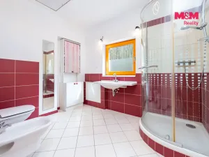 Prodej rodinného domu, Praha - Dejvice, V Šáreckém údolí, 230 m2
