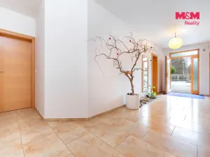 Prodej rodinného domu, Praha - Dejvice, V Šáreckém údolí, 230 m2