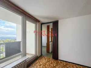 Prodej bytu 3+1, Praha - Kobylisy, Štíbrova, 66 m2