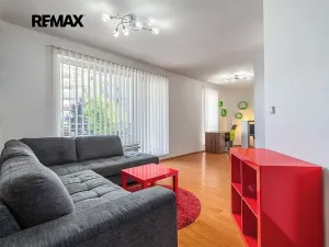 Pronájem bytu 2+kk, Praha - Zličín, Sazovická, 48 m2
