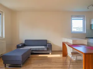 Pronájem bytu 2+kk, Praha - Háje, Loosova, 69 m2