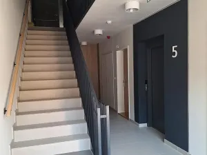 Pronájem bytu 2+kk, Praha - Karlín, Švarcova, 57 m2