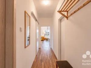 Pronájem rodinného domu, Káraný, K Přívozu, 165 m2