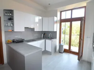 Prodej činžovního domu, Beroun, Česká, 1012 m2