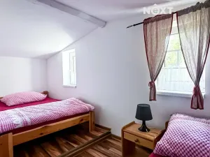Prodej ubytování, Poniklá, 329 m2