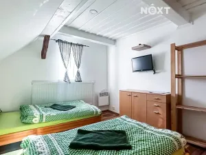 Prodej ubytování, Poniklá, 329 m2
