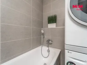 Prodej bytu 2+kk, Praha - Třebonice, 43 m2