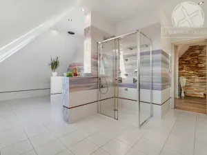 Prodej rodinného domu, Jesenice - Horní Jirčany, 230 m2