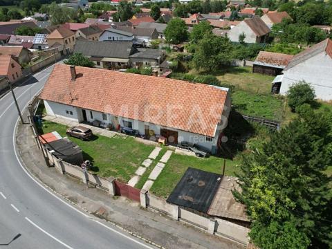 Prodej rodinného domu, Milovice, 152 m2