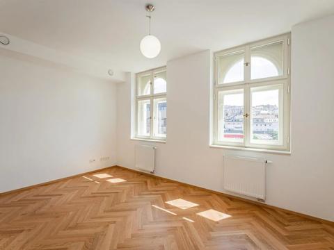 Pronájem bytu 2+kk, Praha - Žižkov, Seifertova, 41 m2