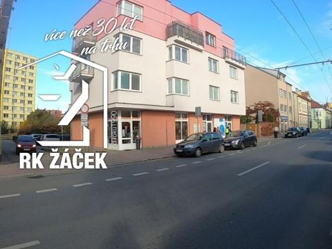 Pronájem garážového stání, České Budějovice, Lidická tř., 18 m2