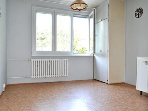 Pronájem bytu 1+1, Karlovy Vary, U Trati, 36 m2