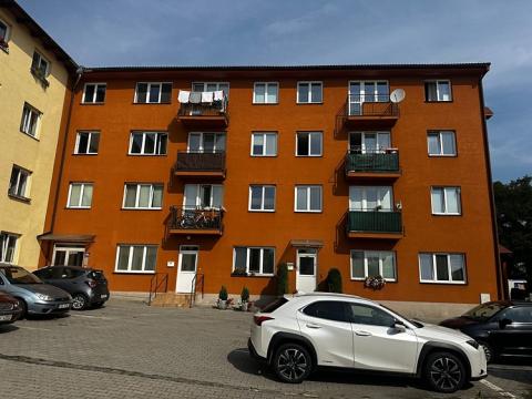 Prodej bytu 1+kk, Šestajovice, Komenského, 32 m2