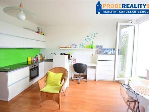 Pronájem bytu 1+kk, Beroun, V Zahradách, 32 m2