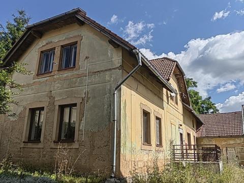 Prodej rodinného domu, Pláně, 220 m2