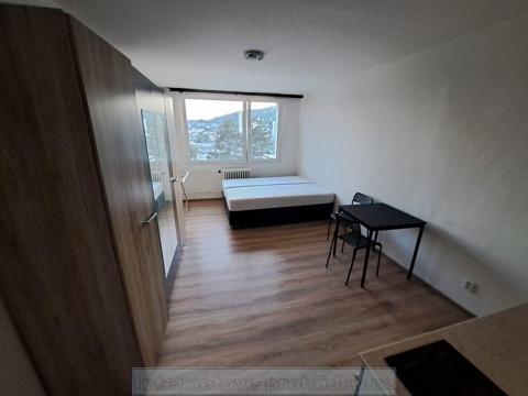 Pronájem bytu 1+kk, Praha - Radotín, Vrážská, 21 m2