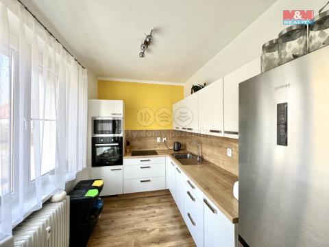 Prodej bytu 4+1, Město Albrechtice, Nádražní, 78 m2