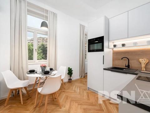 Prodej bytu 1+kk, Praha - Bubeneč, Na výšinách, 27 m2