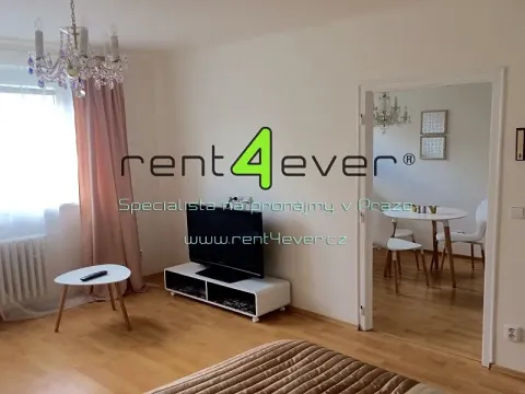 Pronájem bytu 2+kk, Praha - Vršovice, Novorossijská, 35 m2