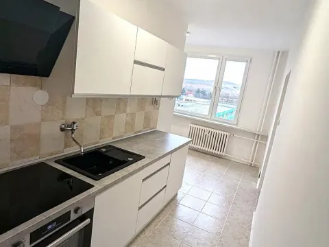 Pronájem bytu 2+1, Bílina, Sídliště Za Chlumem, 60 m2