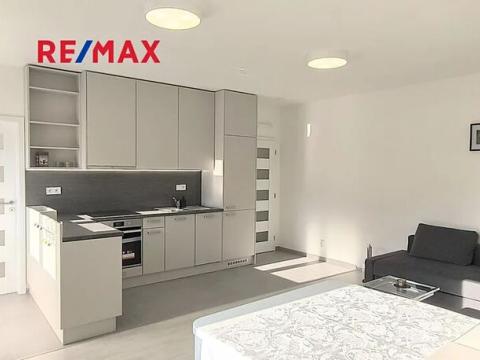 Pronájem bytu 3+kk, Praha - Veleslavín, Na okraji, 61 m2