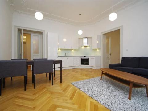 Pronájem bytu 3+kk, Praha - Vinohrady, 94 m2