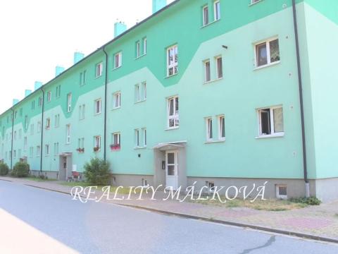 Prodej bytu 2+1, Rybitví, Školní, 52 m2