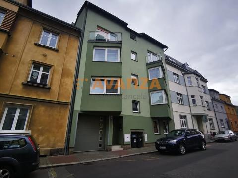 Pronájem bytu 2+kk, Děčín, Kladenská, 47 m2