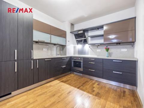 Pronájem bytu 3+kk, Praha - Žižkov, Havlíčkovo náměstí, 99 m2