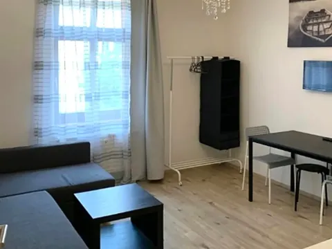 Pronájem bytu 1+kk, Praha - Krč, Budějovická, 23 m2