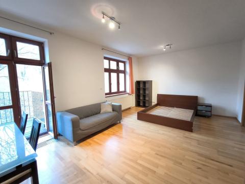 Pronájem bytu 1+kk, Praha - Košíře, Musílkova, 37 m2