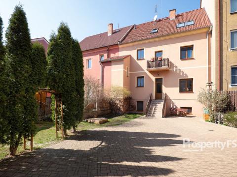 Prodej rodinného domu, Žatec, Svatováclavská, 200 m2