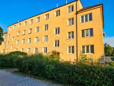 Pronájem bytu 2+kk, Pardubice - Bílé Předměstí, Sezemická, 57 m2