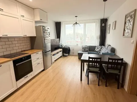 Prodej bytu 2+kk, Praha - Modřany, Levského, 41 m2