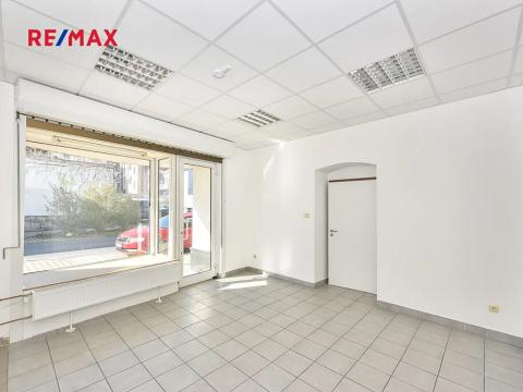 Pronájem obchodního prostoru, Plzeň, Kollárova, 35 m2