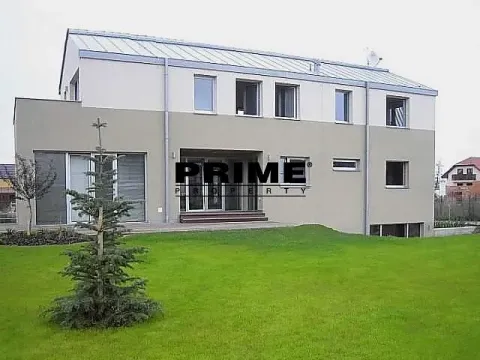 Pronájem rodinného domu, Průhonice, Františka Zemana, 400 m2