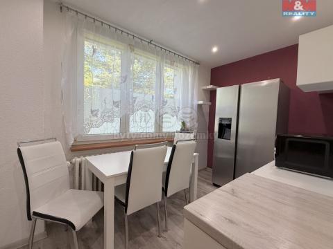 Prodej bytu 2+1, Klášterec nad Ohří, Dukelská, 60 m2